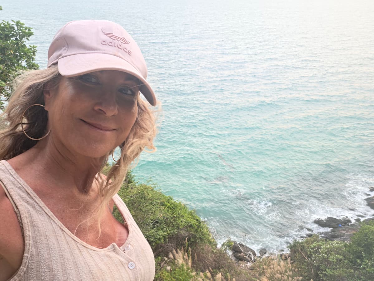 Travel smile